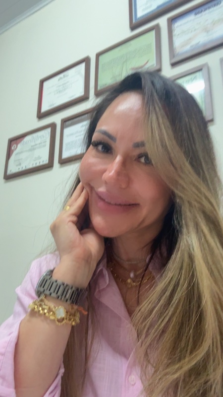 Foto de Erika Akemi Yamamoto, Nutricionista (Emagrecimento) em Marília