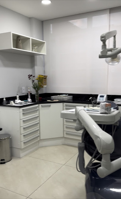 Foto de Dra. Bruna Diniz, Endodontista em Rio de Janeiro
