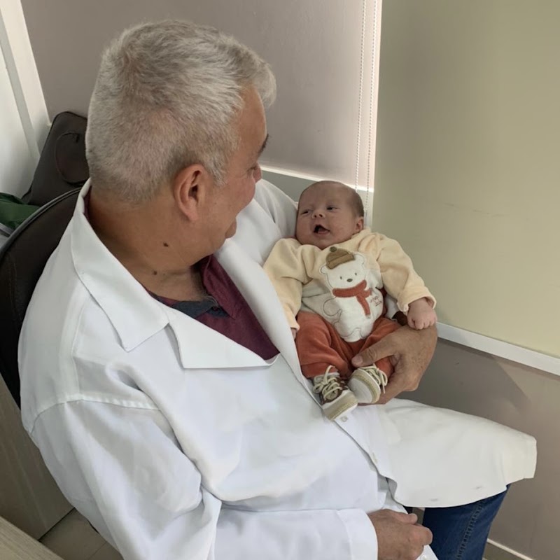 Foto de Dr Guilherme Ramalho, Obstetra em São Pedro da Aldeia