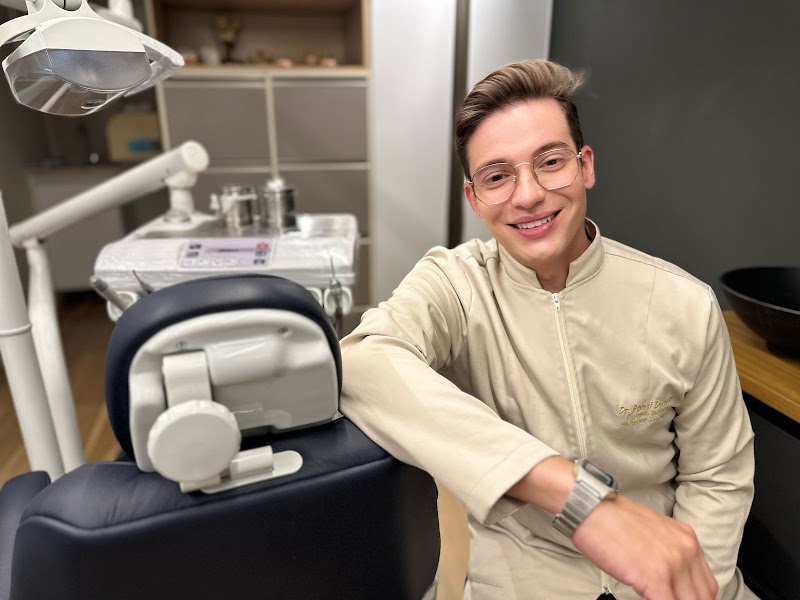 Foto de Dr. Rhaif Duarte, Especialista em Harmonização Orofacial em Cabo Frio