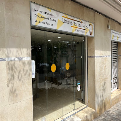 Foto de Odontològics Rubí, Clínica de Odontologia Clínica Geral em Barcelona