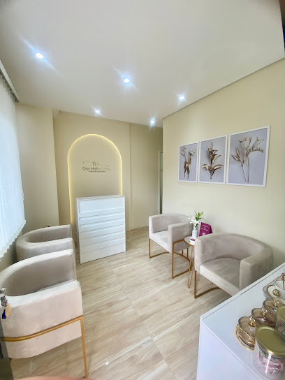 Foto de Clinica Dra Hellen Crys, Clínica de Harmonização Orofacial em Caieiras