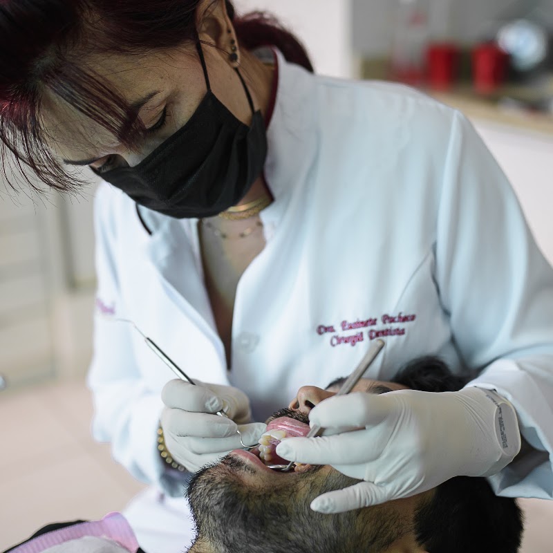 Foto de Pacheco March Odontologia Especializada, Clínica de Odontologia Estética em Cabo Frio