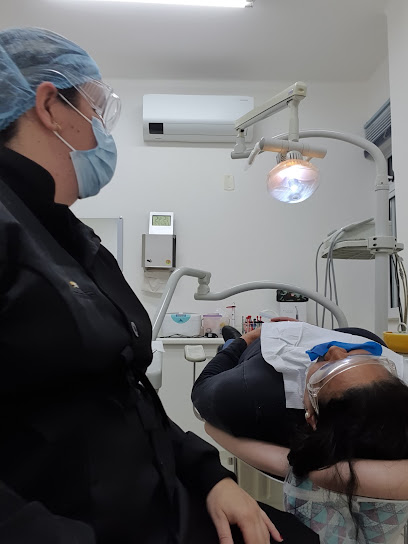 Foto de Dra. Eriana Santos, Clínica de Endodontia em Juiz de Fora