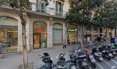 Foto de Oral Studio Clinica Dental, Clínica de Prótese Dentária em Barcelona
