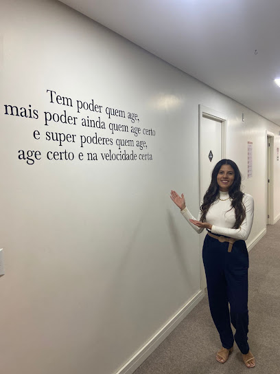 Foto de Carla Avelino, Psicóloga Infantil em Goiânia