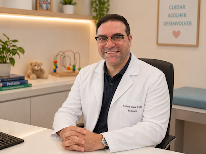 Foto de Dr. Adriano Lima Souza, Pediatra em Rio de Janeiro