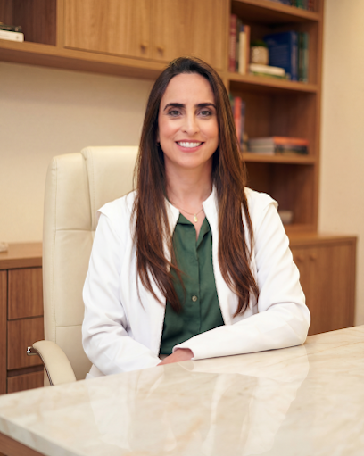 Foto de Dra. Érica B. Fontes, Otorrinolaringologista em São Paulo