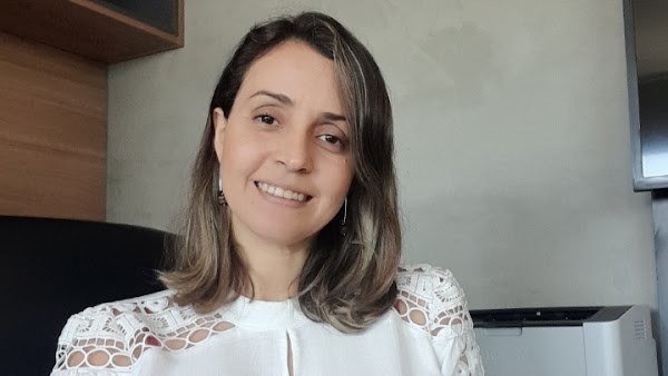 Foto de Edilania Furley, Fonoaudióloga em Niterói