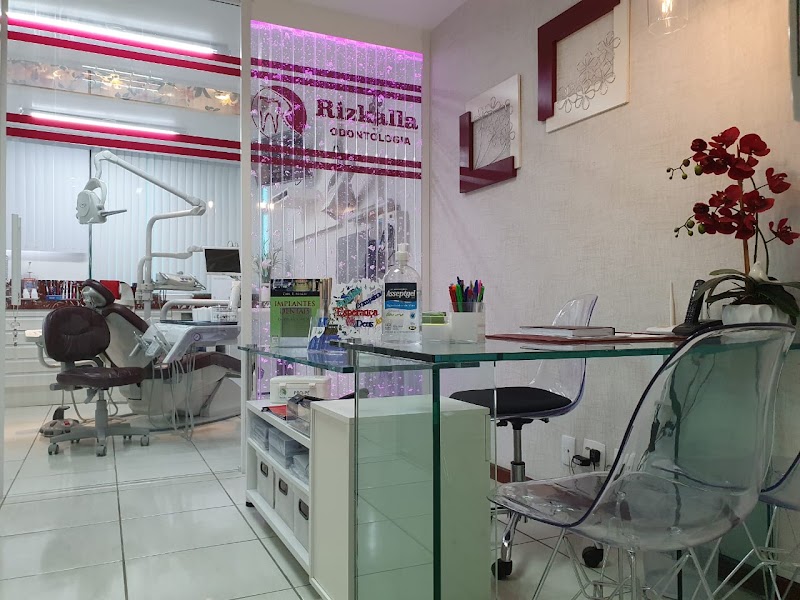Foto de Rizkalla Odontologia, Clínica de Prótese Dentária em Cabo Frio