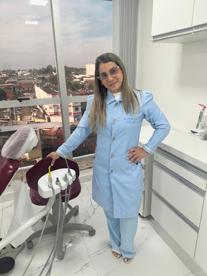 Foto de Dra. Elizabete Abreu, Implantodontista em Araruama