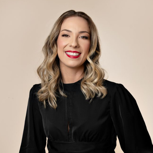 Foto de Larissa Pacheco, Especialista em Harmonização Orofacial em Cabo Frio