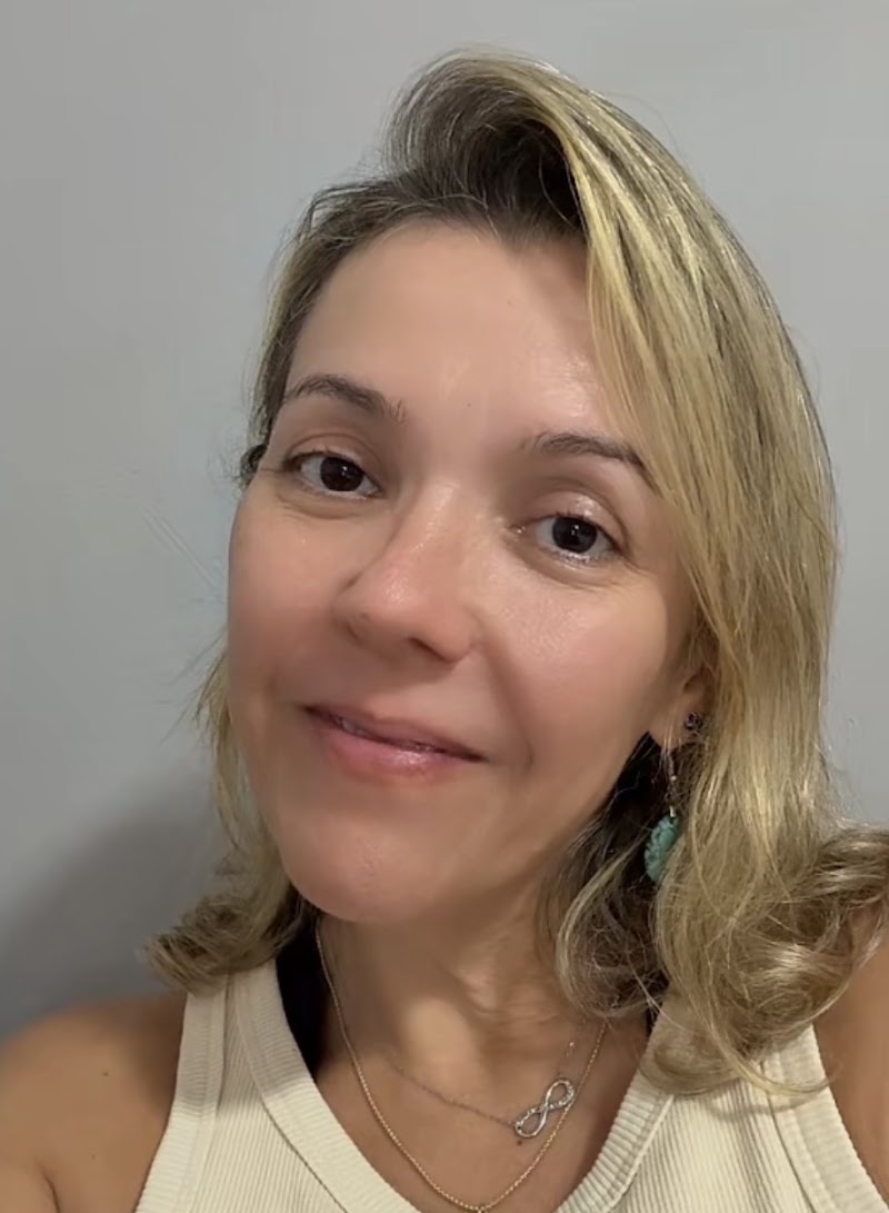 Foto de Dra. Viviane Afonso, Dentista Clínica Geral em São Pedro da Aldeia