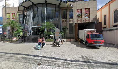 Foto de Dra. Laura Oliveira, Especialista em Harmonização Orofacial em Juiz de Fora