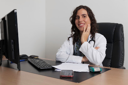 Foto de Dra. Claudia Mello, Infectologista em São Paulo