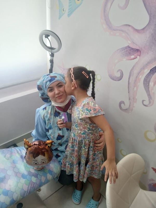 Foto de Dra. Michele Rezende, Dentista Clínica Geral em Rio de Janeiro