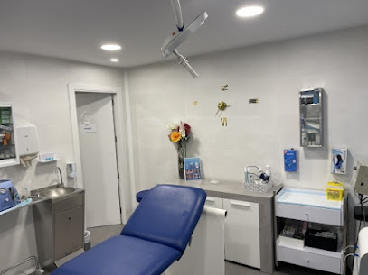 Foto de Dr. Guillermo Villalón García