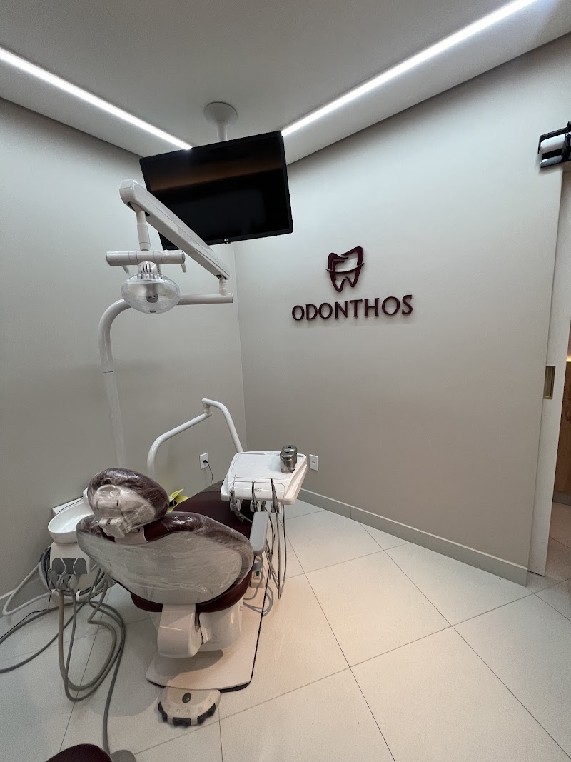 Foto de Odonthos, Clínica de Prótese Dentária em São Pedro da Aldeia