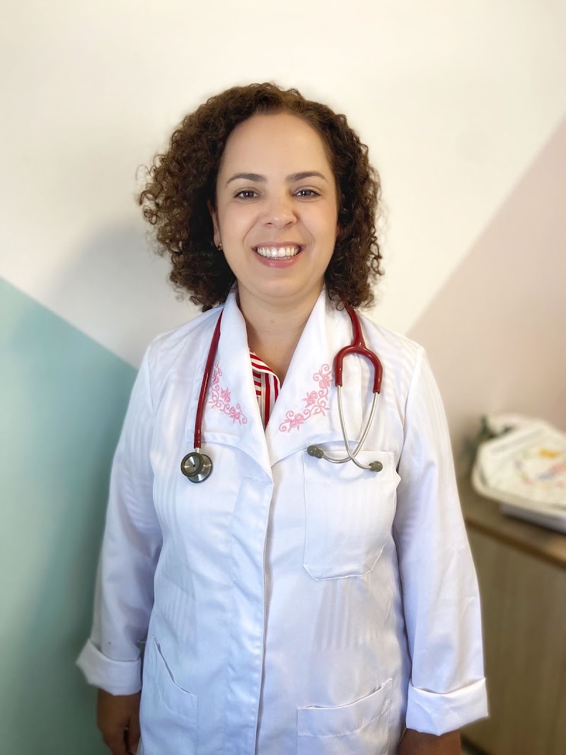 Foto de Dra. Julia Barreto, Pediatra em Cabo Frio