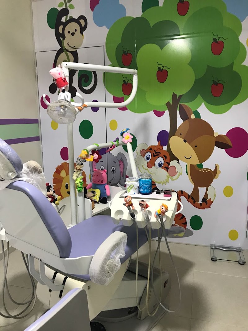 Foto de Simone Rocha Odontopediatria, Clínica de Odontopediatria em Cabo Frio