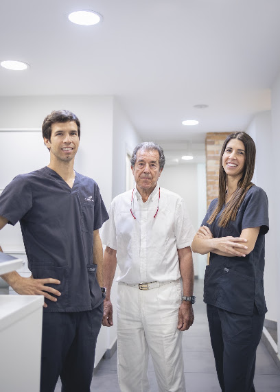 Foto de Clínica Dental Pfaff, Clínica de Odontologia Estética em Barcelona