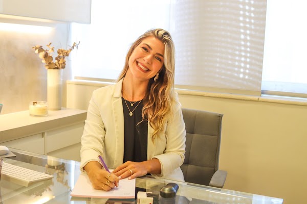 Foto de Dra. Anna Carolina Lucchetti, Dermatologista em Rio de Janeiro