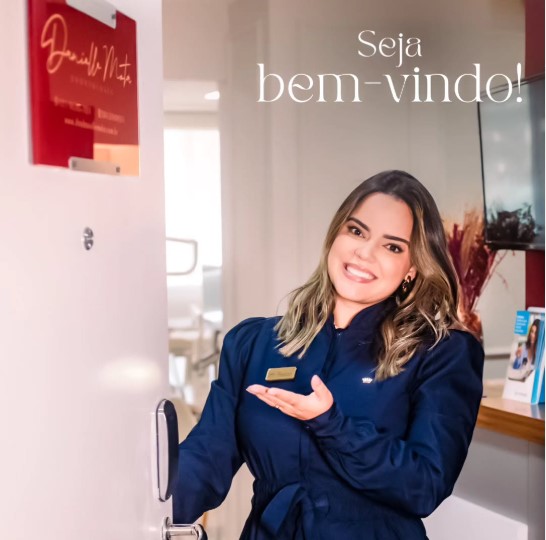 Foto de Dra Danielle Mota, Dentista Clínica Geral em Rio de Janeiro