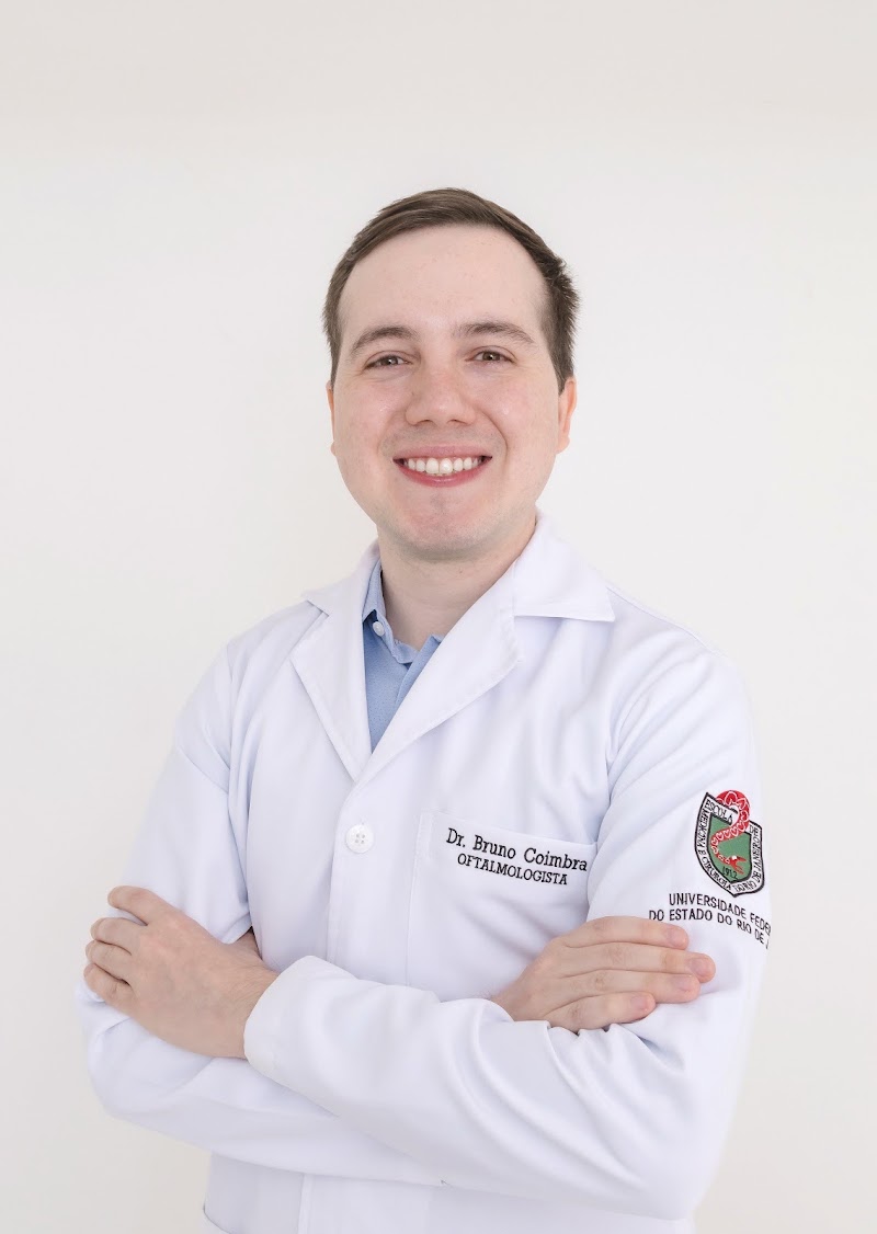 Foto de Dr. Bruno Coimbra, Oftalmologista em Cabo Frio