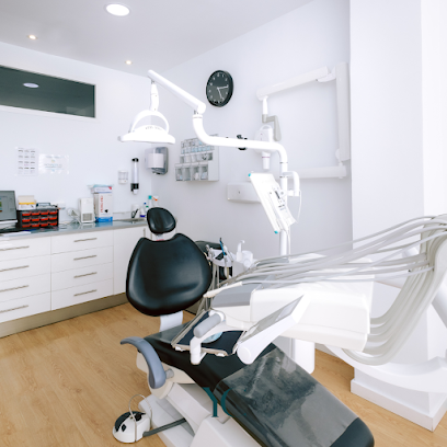 Foto de Your Clinic. Dentista en Teatinos (Málaga), Clínica de Ortodontia em Málaga