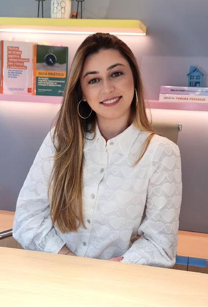 Foto de Sabrinne de Camargo, Psicólogo Infantil em Goiânia
