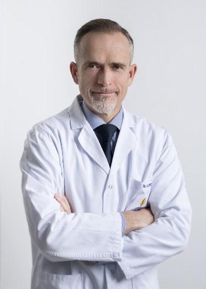 Foto de Dr. Alex Ortiz Espada