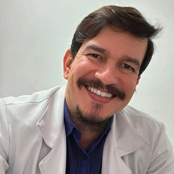 Foto de Dr. Felipe Elias Álvares Moreira, Clínico Geral em Rio de Janeiro